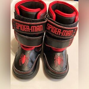 Spider-Man light up snow boots. Boys Sz 7